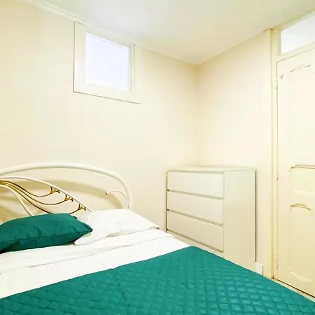 2 Bedrooms With City View And Wifi At * Lisbon